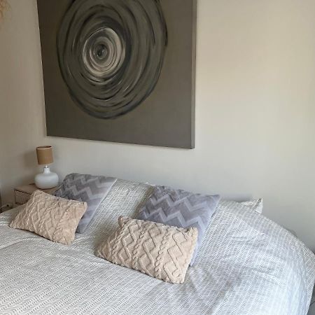 Hs 68 Homestay Зандворт Екстер'єр фото